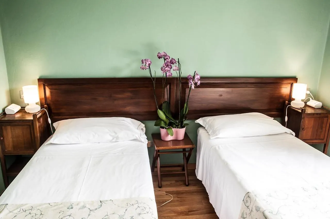 Albergo Bologna Varese Italy